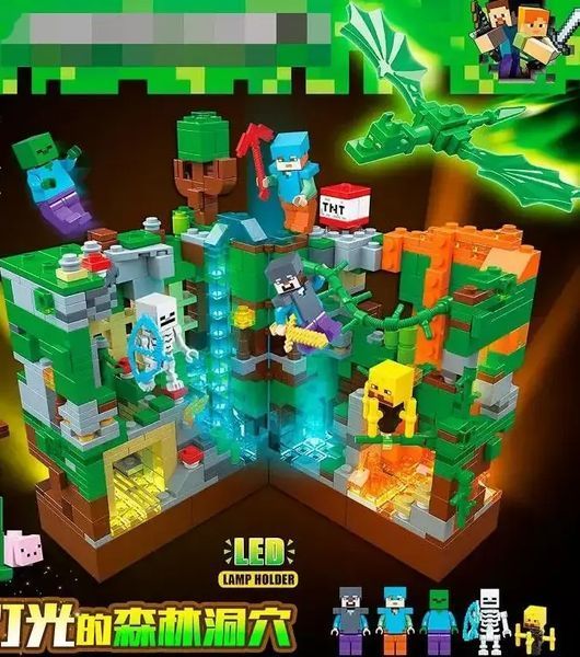 Конструктор Лего Minecraft Битва в джунглях, 866 деталей, 679, для дітей WORLD 866 фото