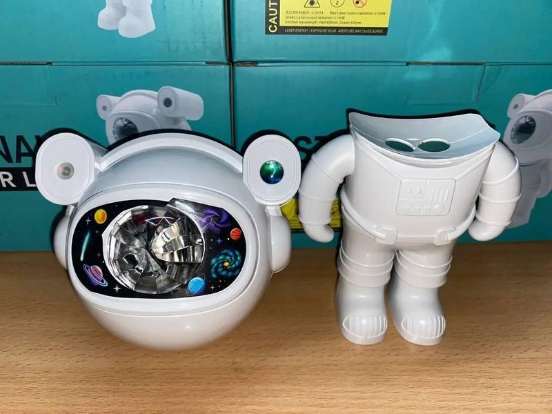 Astronaut Проектор галактики лазерний Астронавт-космонавт, зоряне небо на стелі з пультом Білий sp854747 фото