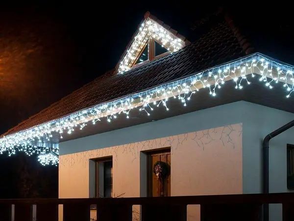 Різнокольоровий Новорічна святкова гірлянда бахрома 120 Led прозорий провід 3х0.5 м Dyd4141 фото