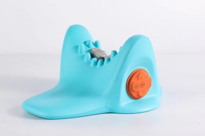 Електричний масажер для шиї LY-471 SPIN PILLOW для зняття м'язової напруги 2052945 фото