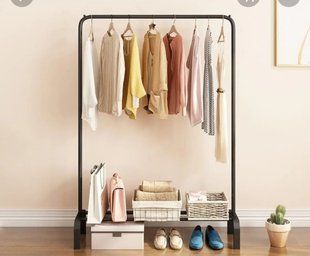 Одинарна стійка для одягу чорного кольору Double floor Hanger 212410120 фото