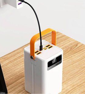 Power bank 100000 mAh зі швидкою зарядкою та вбудованими кабелями, білий 2054000 фото