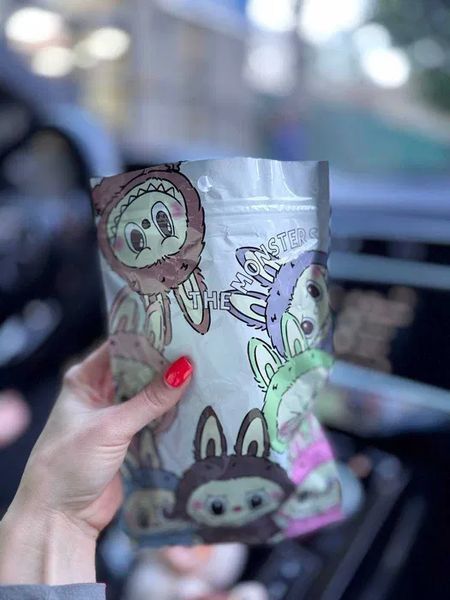 М'яка фігурка іграшка-сюрприз Labubu Лабубу &ndash; брелок 16 см брелок на сумку 010122 фото