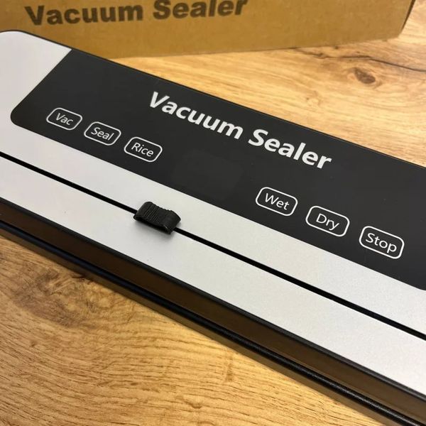 Вакуумный упаковщик для продуктов Vacuum Sealer + вакуумные пакеты 10 штук VEN-1532 фото