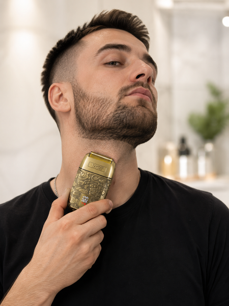 Бритва VGR V 336 Gold / Шейвер акумуляторна з потрійним лезом / Електробритва 8500 об/хв sp10655 фото