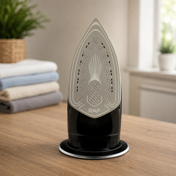 Утюг RAF ELECTRIC STEAM IRON R.1388 / Паровой утюг беспроводной + зарядная база, 2400 Вт / Утюг с керамическим покрытием 2055086 фото
